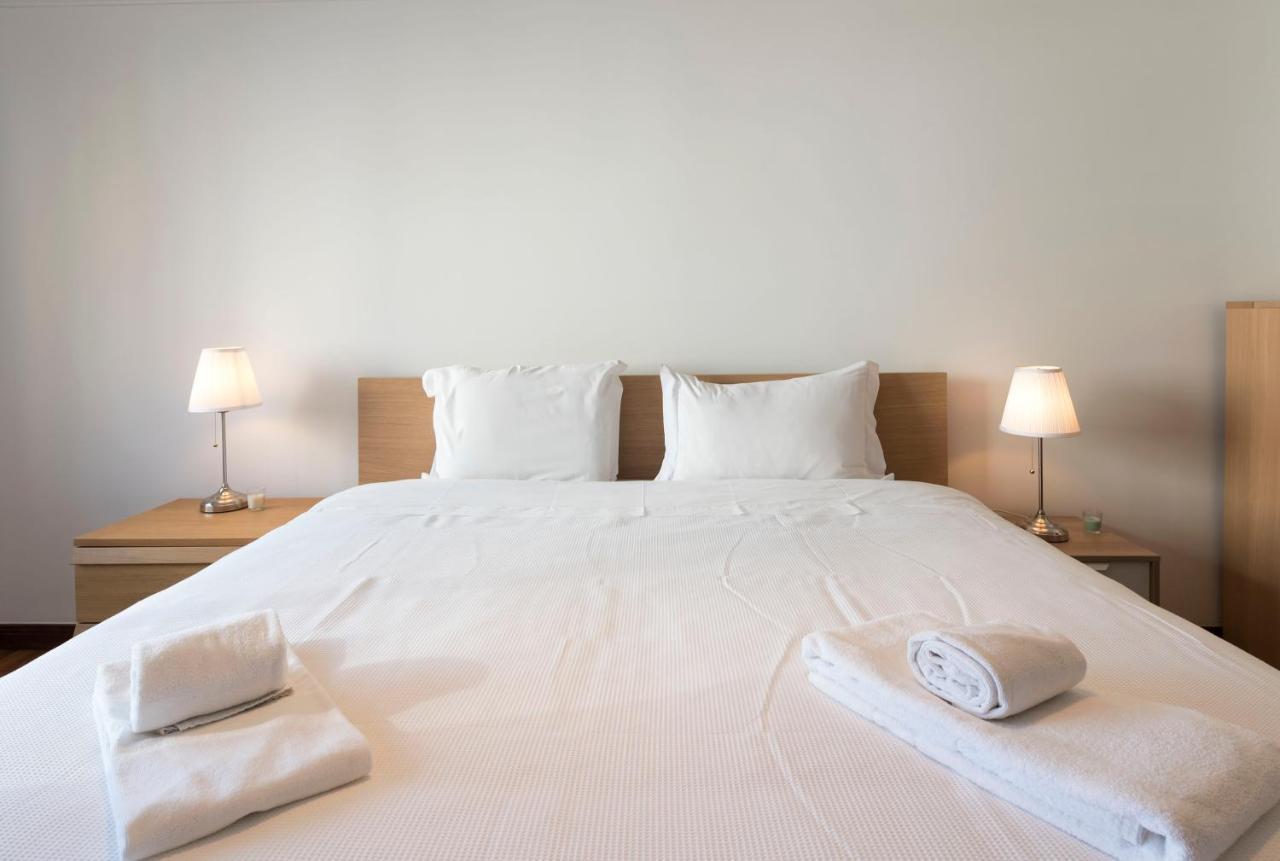 Lovelystay - Charming 3Br Flat W/ Free Parking In Devesas Vila Nova de Gaia Eksteriør bilde