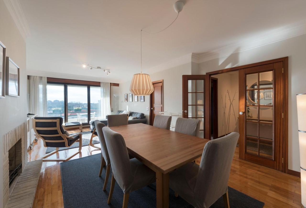 Lovelystay - Charming 3Br Flat W/ Free Parking In Devesas Vila Nova de Gaia Eksteriør bilde